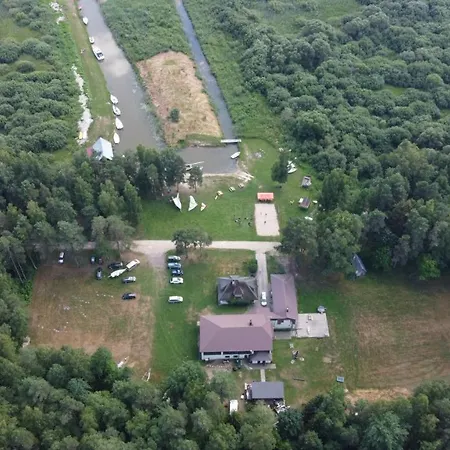 Veldemani Puhkemaja شاليه Vaibla