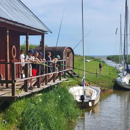 Veldemani Puhkemaja شاليه *