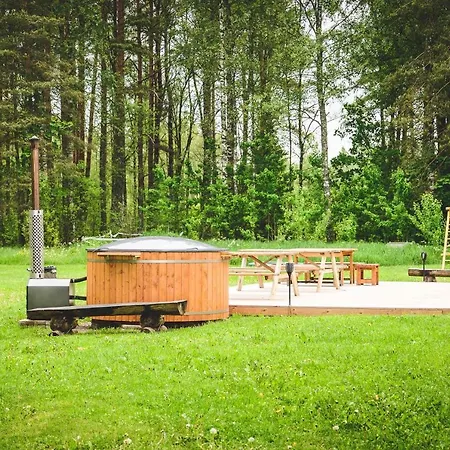 شاليه Veldemani Puhkemaja