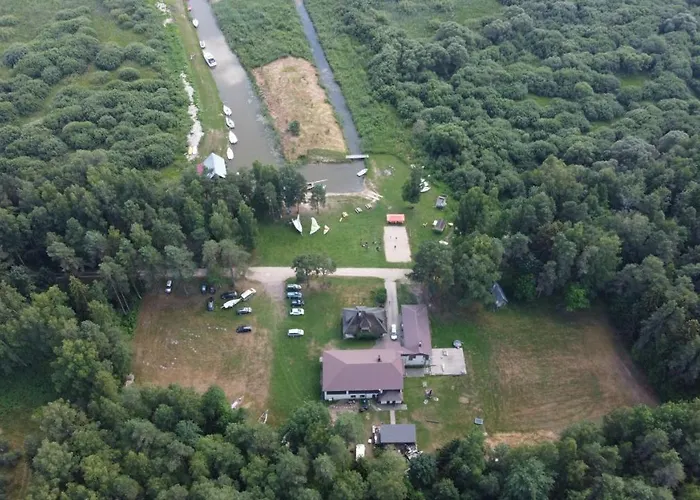 Veldemani Puhkemaja شاليه Vaibla