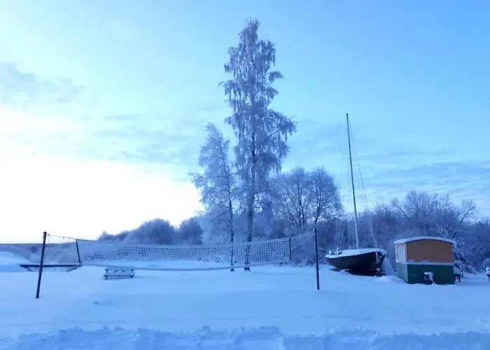 Veldemani Puhkemaja * Vaibla