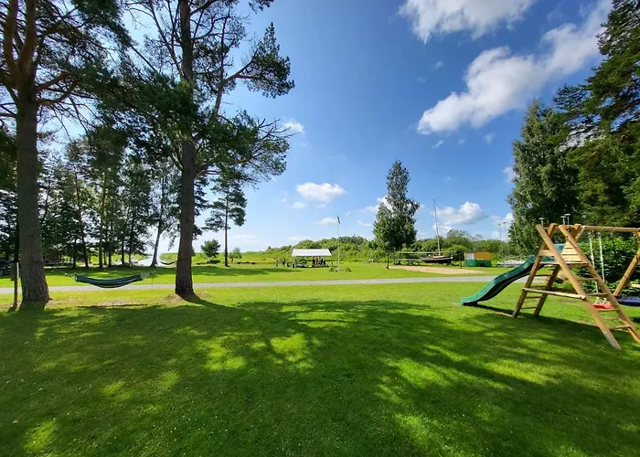 Veldemani Puhkemaja شاليه Vaibla